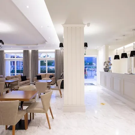 Lefko & Hotel de apartamente