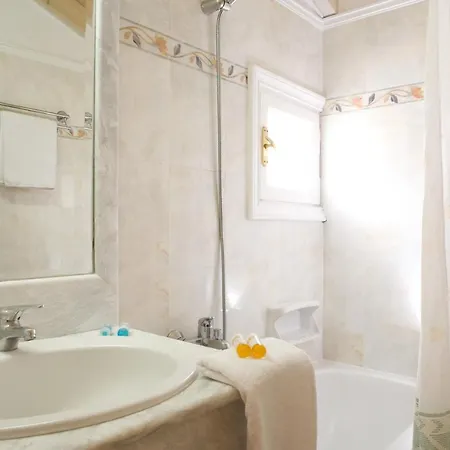 Hotel de apartamente Lefko & Nydri (Lefkada)