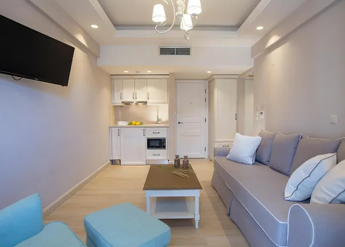 Aparthotel Lefko & 4*