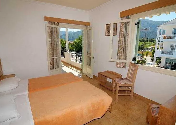 Lefko & Aparthotel