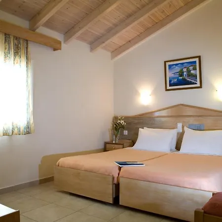 Aparthotel Lefko &